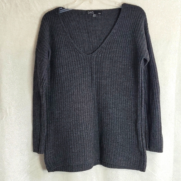 Item #24 Dark Charcoal Longsleeve CableKnit  Sweater - Picture 1 of 5
